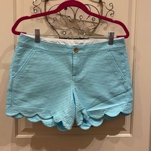 Size 4 Lily Pulitzer Butter Cup shorts
